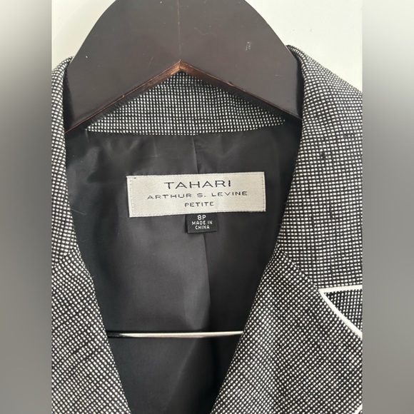 Vintage Tahari Silk Blend Blazer | White Piping | Grey Fully Lined | Size 6–8 - Picture 5 of 8